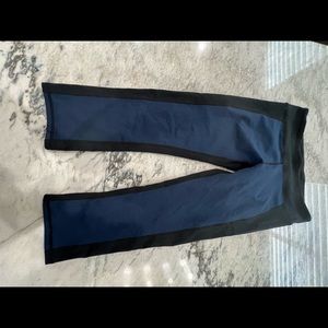 5 for $20 SALE FABLETICS Capri leggings, brand new, size small